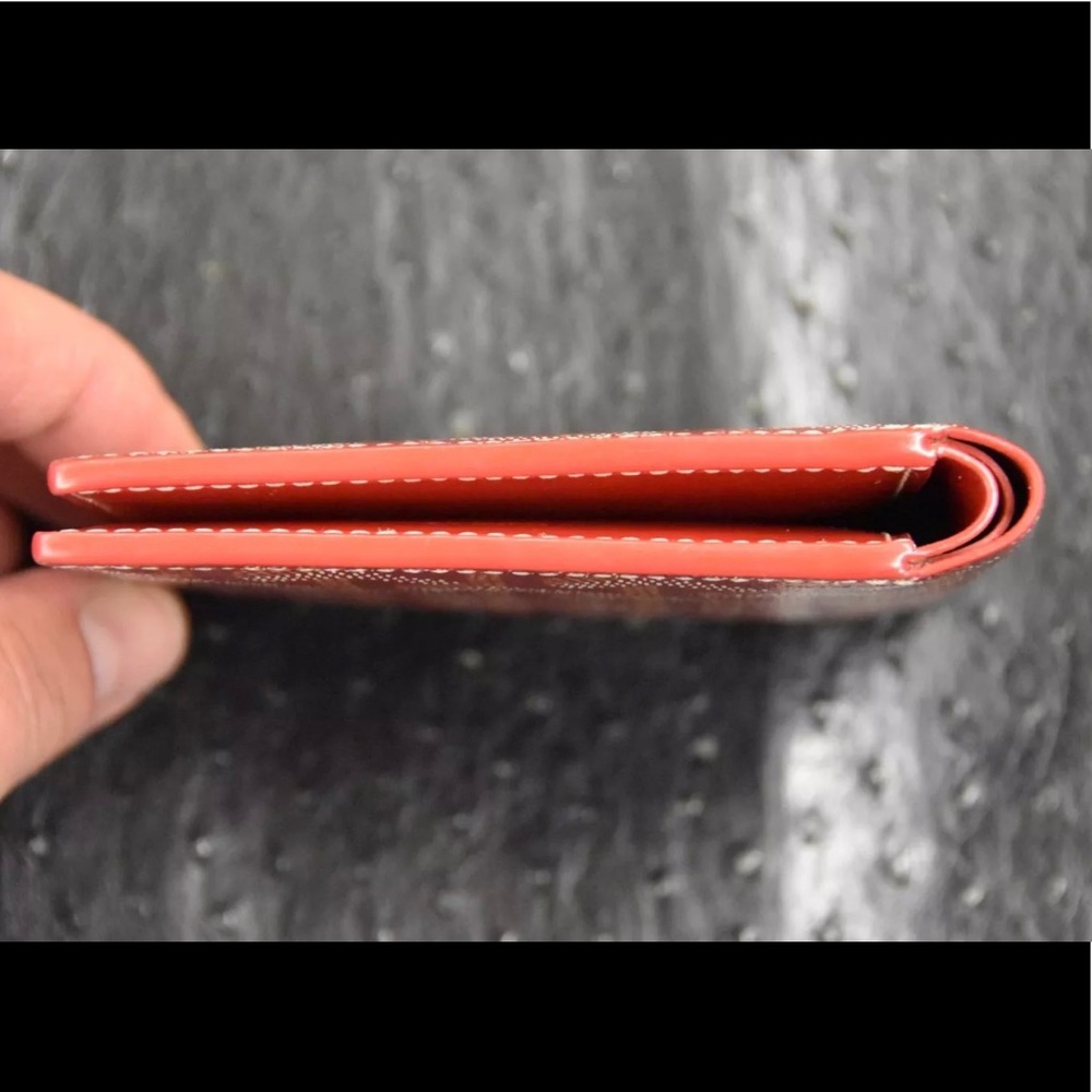 Authentic Goyard Victorie Wallet in Red - Picture 3 of 7